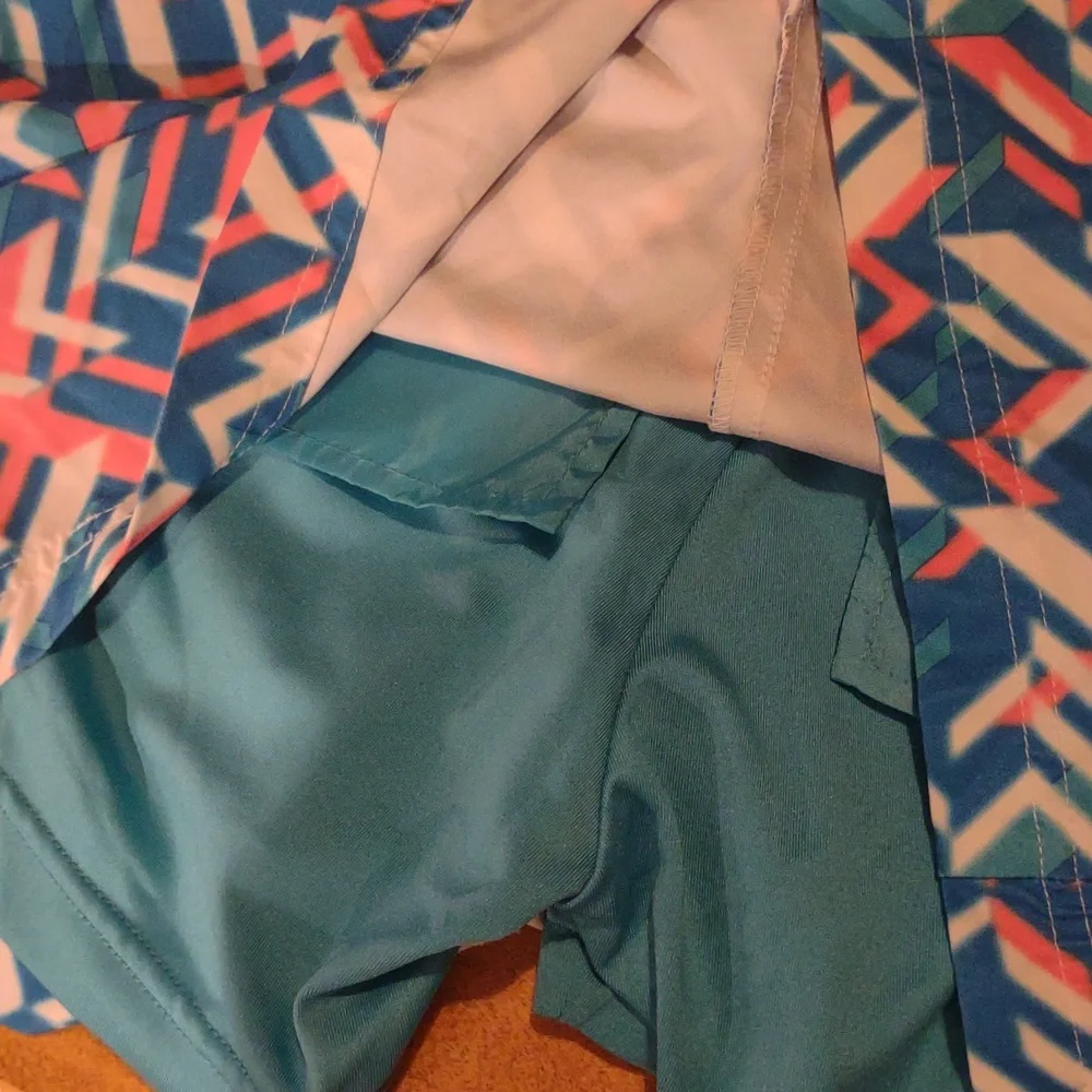 Slazenger Women's‎ 4 Blue and Pink Geometric Golf Skort
